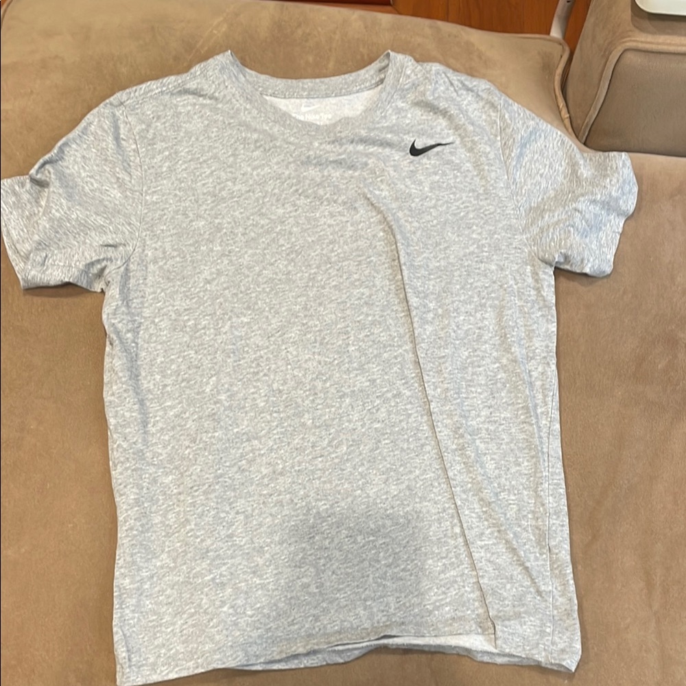 Nike Heather Gray Crewneck Tee